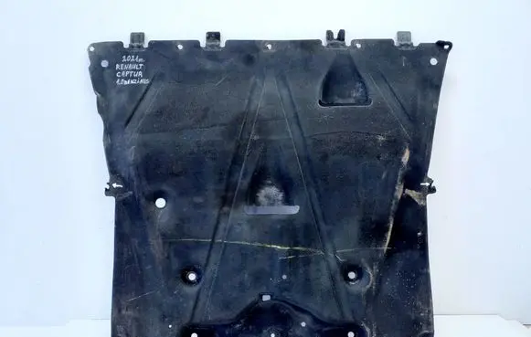 Renault Captur II Engine splash shield/under tray 758904300R