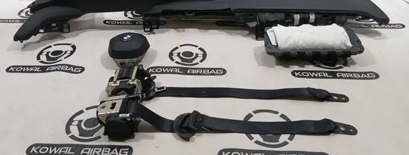BMW 7 G70 Airbag set with panel 9627789 654217200B 6943914