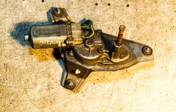 Mitsubishi Outlander Rear window wiper motor 2596000421