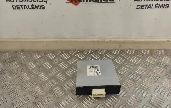 Volkswagen Golf VI Other control units/modules 1K0919041 8ES01015300 0133295684