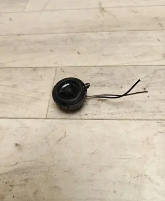 Mitsubishi Grandis Front door high frequency speaker MR986377