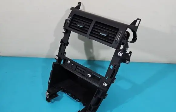 Land Rover Discovery Sport Dash center air vent grill FK72-04634-AG IMPRK1359095