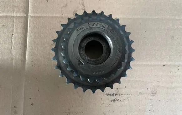 BMW 1 F20 F21 Timing chain sprocket 8518190