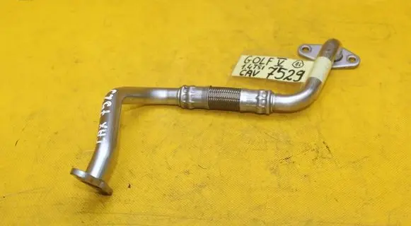 Volkswagen Golf V Oil cooling pipe 03C145735F