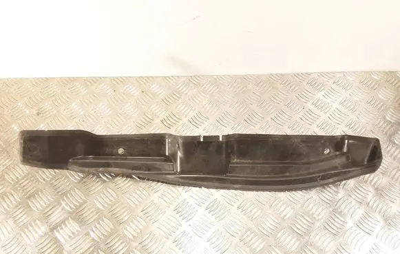 Volvo S90, V90 Fender mounting bracket 31688207