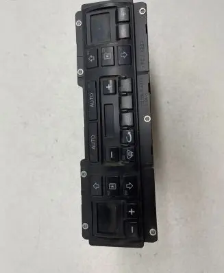 Audi A8 S8 D2 4D Climate control unit 010695