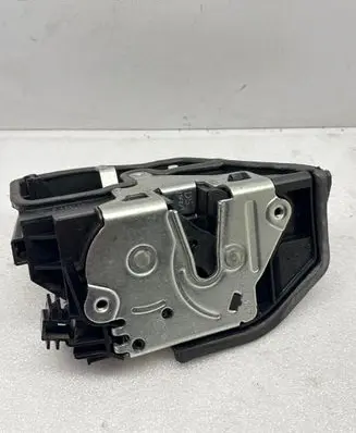 BMW 5 F10 F11 Front door lock 7202144 059702