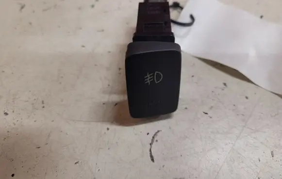 Fog light switch