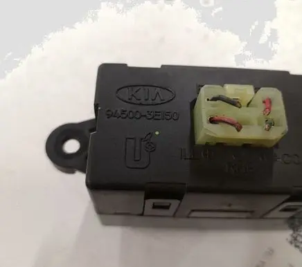 KIA Sorento Clock 945003E150