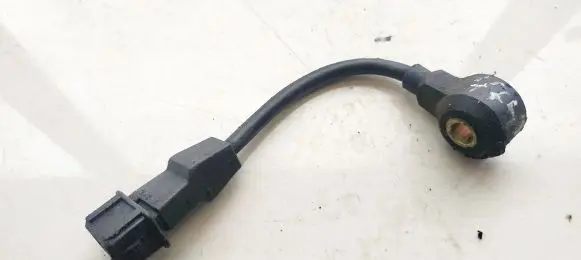 Audi TT Mk1 Detonation knock sensor 06a905377