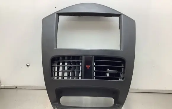 Chevrolet Spark Dash center air vent grill 94564028 96679038