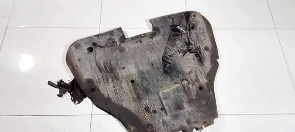 Mazda 6 Engine splash shield/under tray