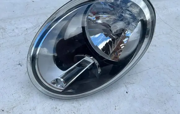 Volkswagen Beetle A5 Headlight/headlamp 5C1941006A 01007302299839