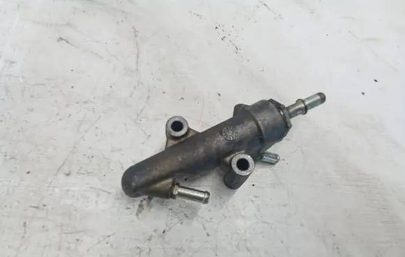 Opel Vectra C Fuel pressure regulator 55188200
