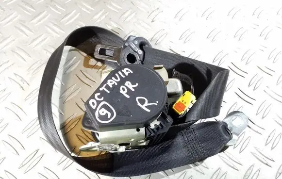 Skoda Octavia Mk2 (1Z) Front seatbelt 8A0857732 6009173 560212255B