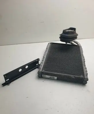 Audi A5 8T 8F Air conditioning (A/C) radiator (interior) 