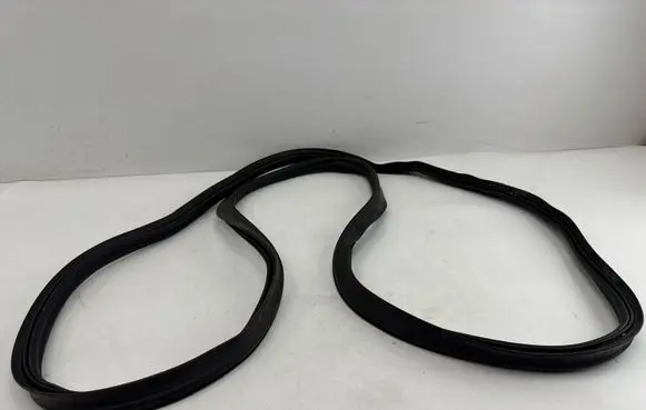 Volkswagen T-Cross Trunk rubber seal (body) 2GM827705B