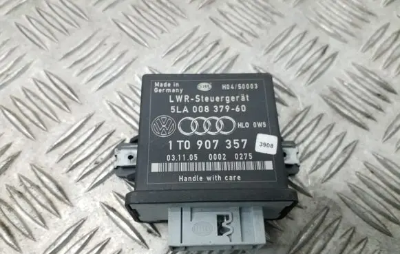 Volkswagen Touran I Light module LCM 1T0907357