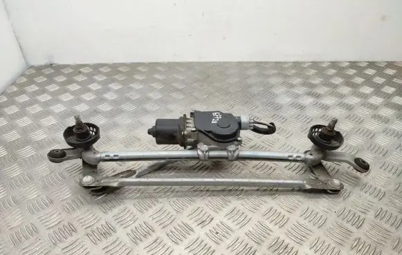 Renault Kadjar Front wiper linkage and motor