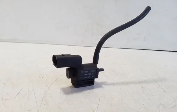 Audi A6 S6 C6 4F Vacuum valve 037906283C