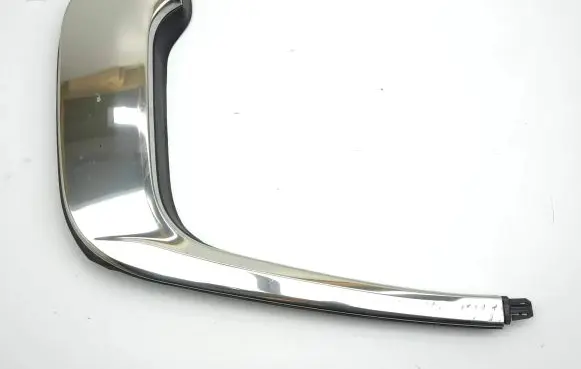Citroen C5 Aircross Rear side glass trim 9819474677