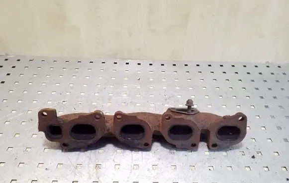 Opel Insignia A Exhaust manifold 55565985