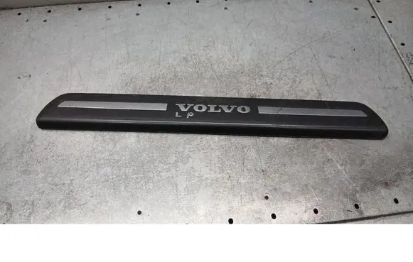 Volvo V50 Front sill (body part) 30744287