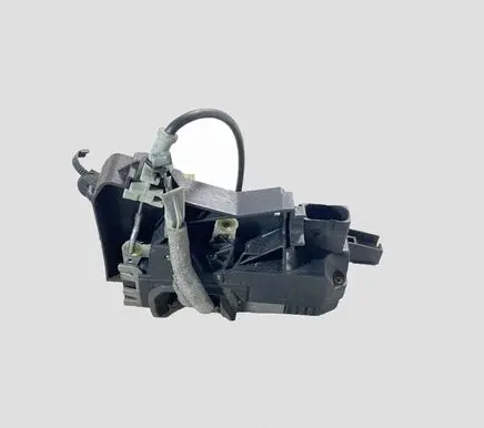 Opel Vectra C Front door lock 13210769