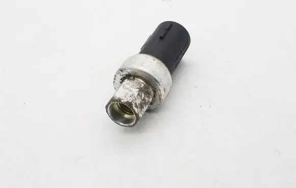 Ford Mondeo MK IV Air conditioning (A/C) pressure sensor 6F9319D594AA