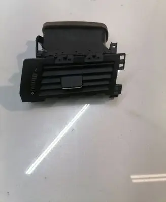 Dashboard side air vent grill/cover trim