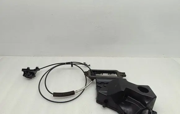 Engine bonnet/hood lock release cable