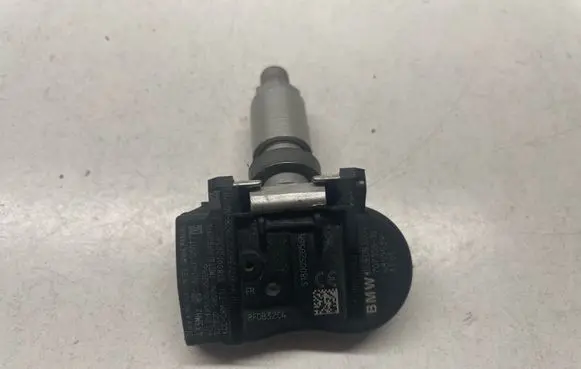 BMW 3 F30 F35 F31 Tire pressure sensor 6855539