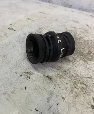 Audi A4 S4 B9 Engine coolant pipe/hose