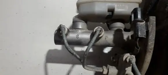 Hyundai Accent Master brake cylinder BMIII0177
