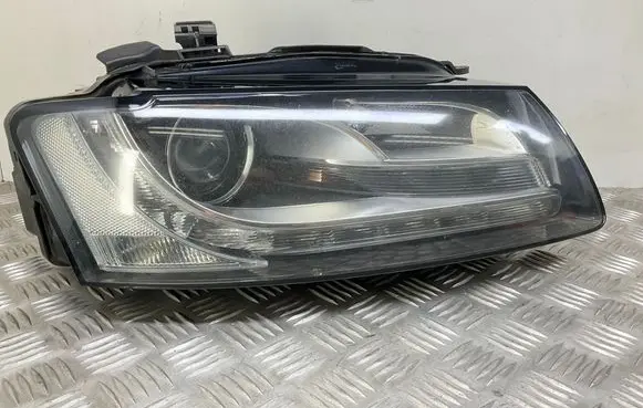 Audi A5 8T 8F Headlight/headlamp 8T0941004Ae 8K0941597