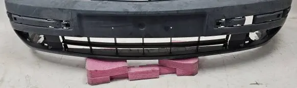 Renault Laguna II Front bumper 8200008270