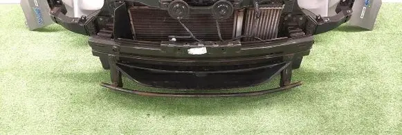 Hyundai i40 Radiator support slam panel