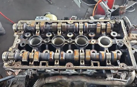 Opel Astra H Engine head Z16XE1 IMPRK1533830
