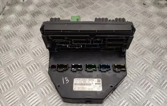 Mercedes-Benz C W204 Fuse box set A2129003314