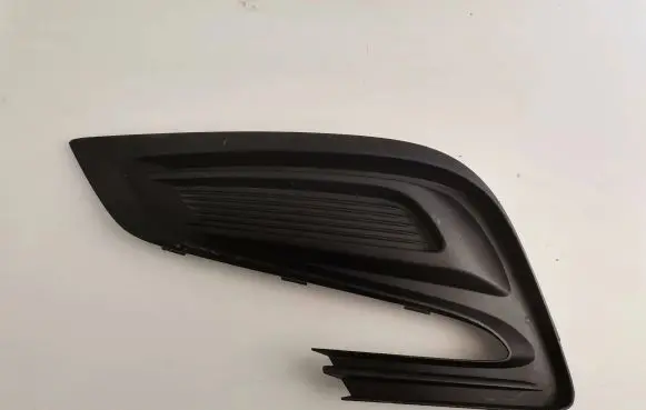 Opel Mokka X Front fog light trim/grill 42491765