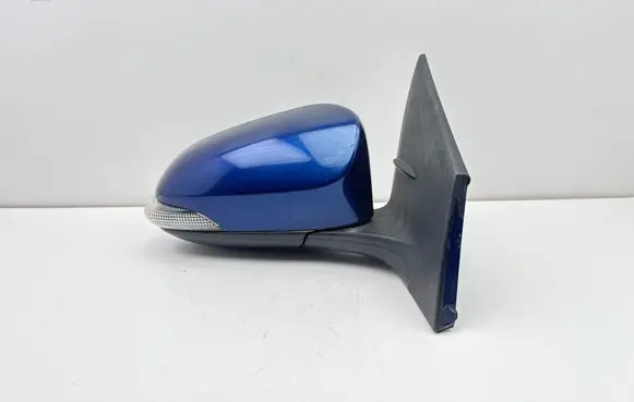 Toyota Auris E180 Front door electric wing mirror E11026983