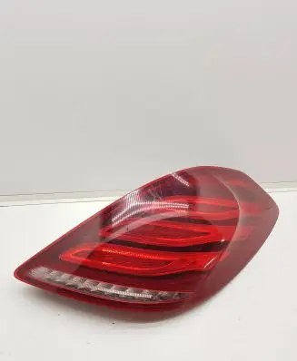 Mercedes-Benz S W222 Rear/tail lights A2229065501 611002 P4091812