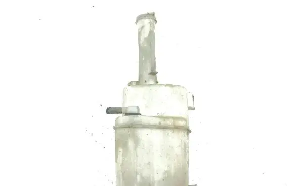 Mazda Xedos 6 Windshield washer fluid reservoir/tank 823020095