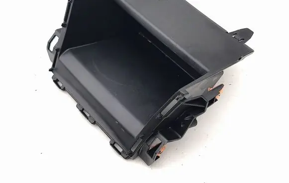 Suzuki Vitara (LY) Dashboard storage box/compartment 7382354P00 20230526