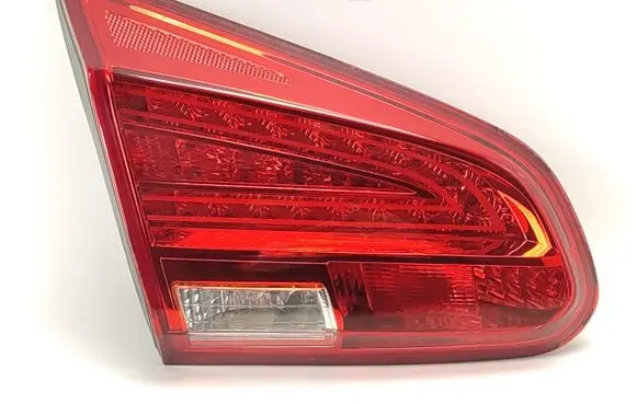 KIA Ceed Tailgate rear/tail lights 92403A20
