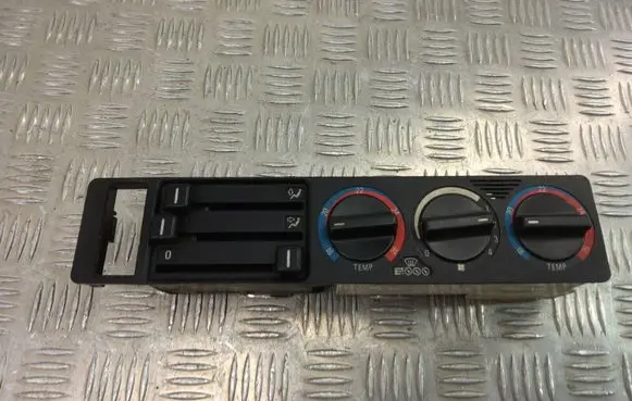 BMW 5 E34 Climate control unit 8351653 8351651