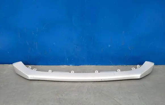 Mitsubishi Outlander Front bumper lip 6405A197