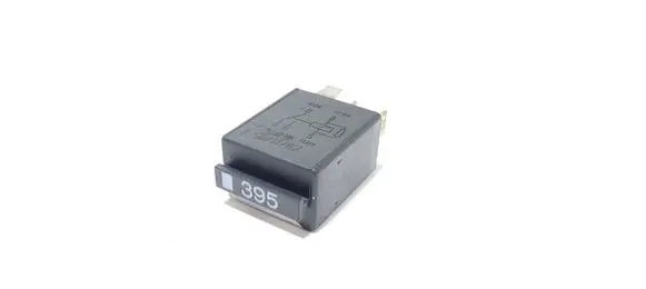 Audi A6 S6 C6 4F Other relay 8Z0951253
