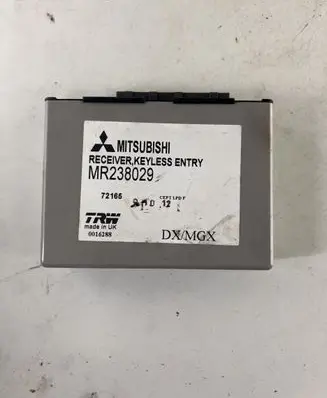 Mitsubishi Space Star Door central lock control unit/module MR238029