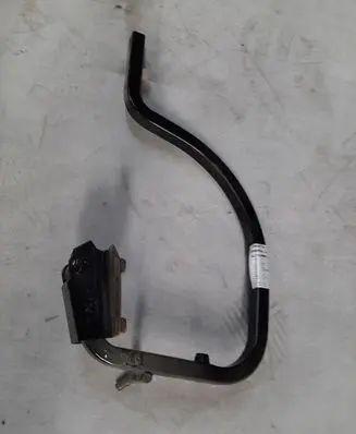 Volkswagen Jetta VI Tailgate hinge 5C6827302D